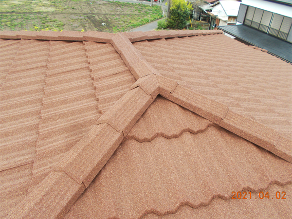 屋根工事の事例：横浜市泉区～トステム製	T・ルーフクラシック